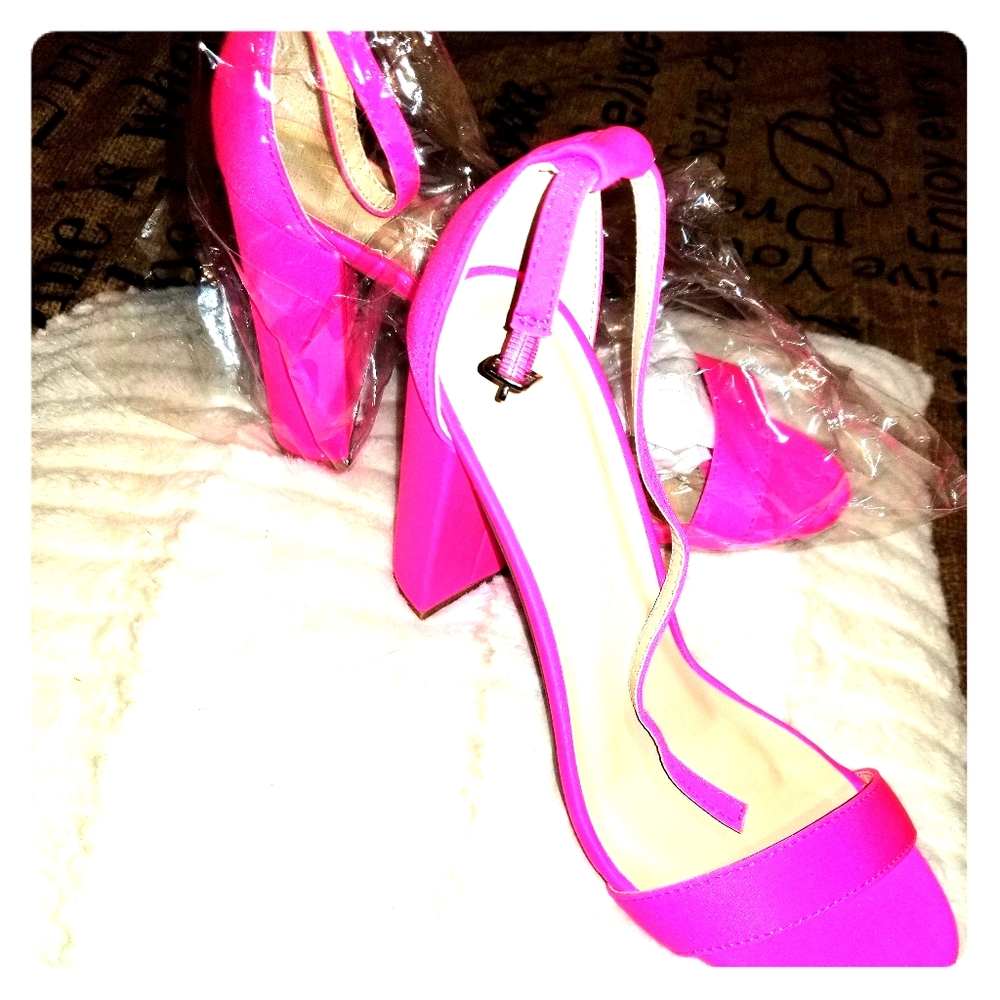 Hot Pink Diva Island heels
